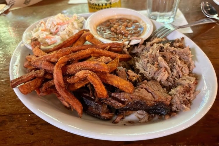 Barbecued pork with all the fixin's at Puckett's Restaurant, Franklin. Photo by Doug Wallace