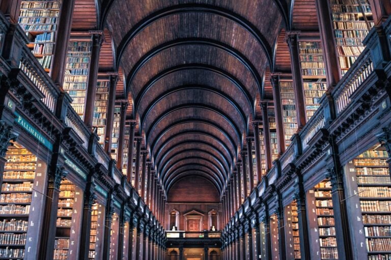 The Long Room Library at Trinity College, Dublin. Photo by Noah_Jurik from pixabay via Canva