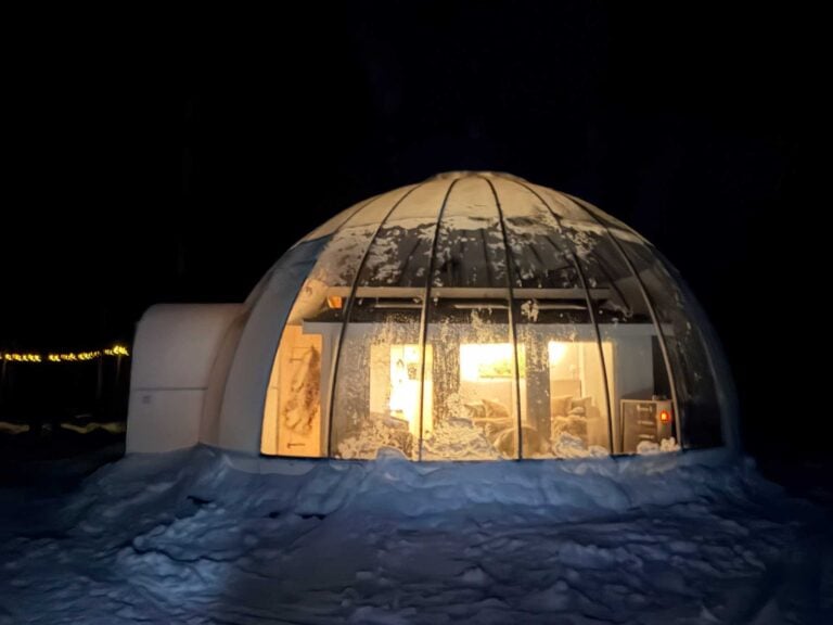 Sleep in a modern cabin inside an igloo-shaped dome