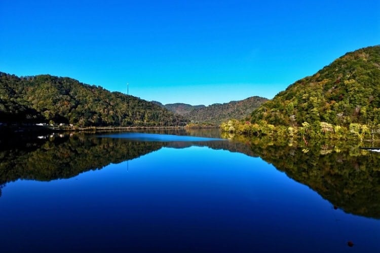 New River Gorge National Park and Preserve in West Virginia. Photo by Marmi Sica, Unsplash