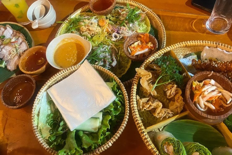 Delicious local Vietnamese dishes. 