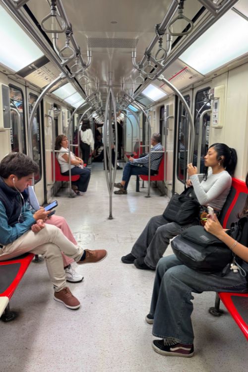 Santiago Metro car on a Sunday morning