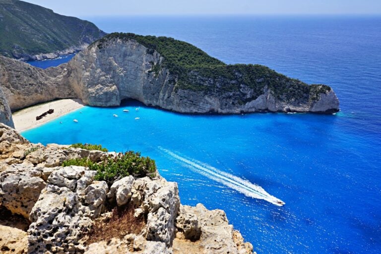 Exploring the Greek Islands by boat provides a completely different experience. Image by MATA_PL from pixabay via Canva