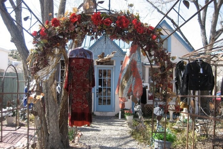 Madrid Gallery in the former mining town. Photo by Brent Cassie