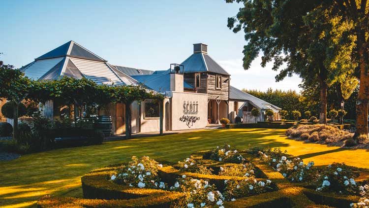 Allan Scott Family Winemakers. Photo courtesy Allan Scott Winemakers