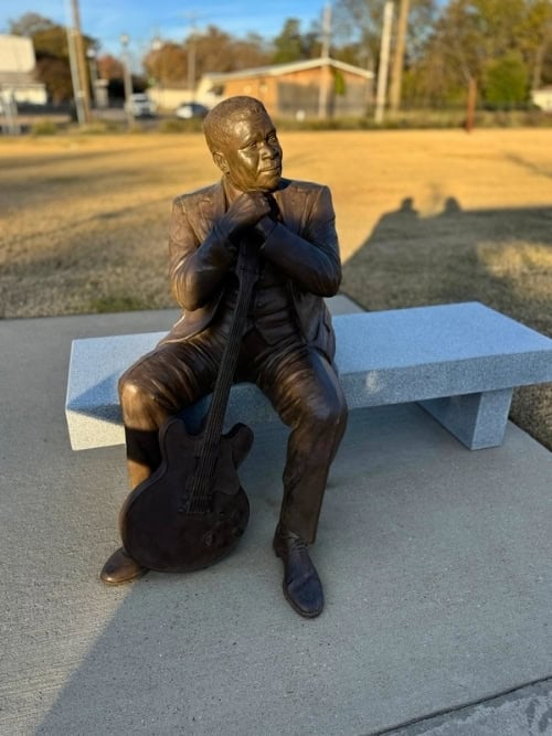 Statue of B.B. King outside his museum in Indianola, Mississippi. Photo by Terri Colby