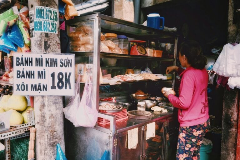 Bánh Mì in Vietnam. Photo by Van Thanh on Unsplash