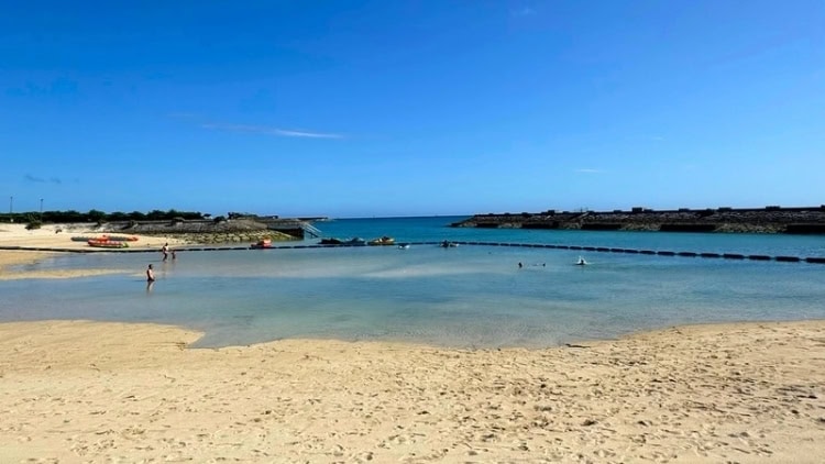 Chura-sun Beach at low tide outside of Naha, Okinawa. Photo by Liv Headley