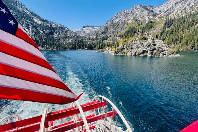 The M.S. Dixie II cruise to Emerald Bay