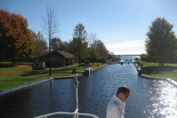 Upper Beveridges lock step. Photo by Brent Cassie
