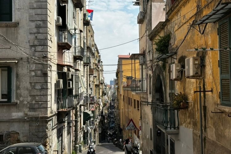 Narrow street in the Spanish Quarter of Naples. Photo by Steve Sindiong