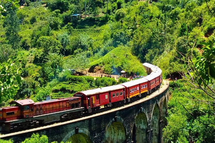 A train crosses the iconic Nine Arches Bridge near Ella. Photo contributed by local photographer Osura Shalinda