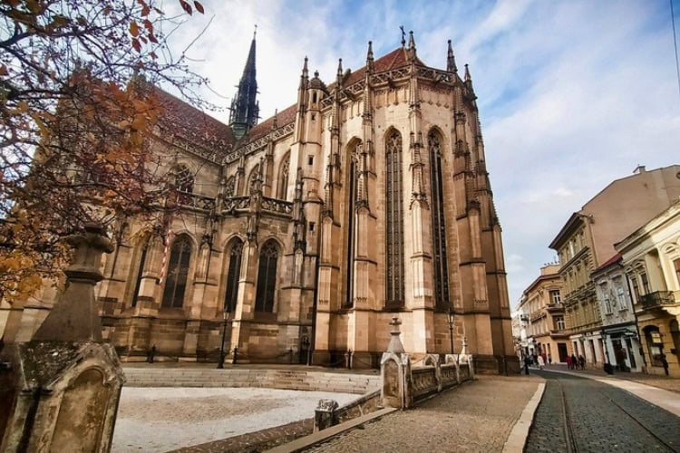 St. Elisabeth Cathedral in Kosice, Slovakia. Photo by Mohammed Thoufik, Unsplash