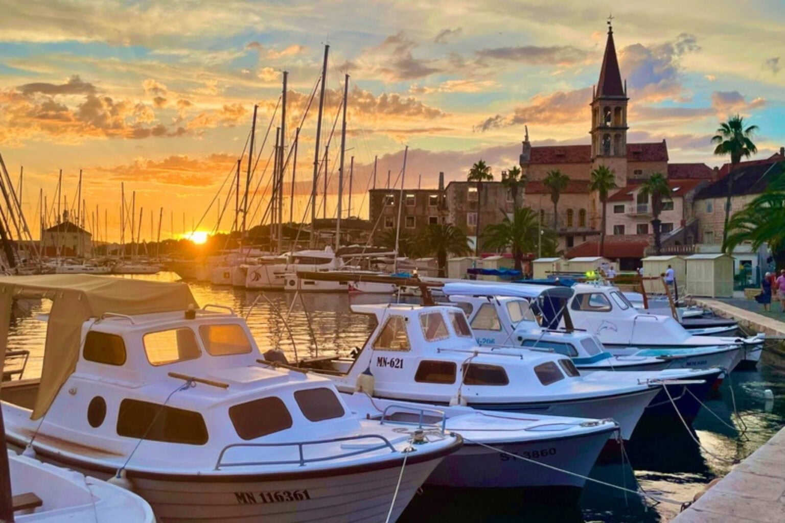 Sunset at Stari Grad. Photo by Rob Rogers
