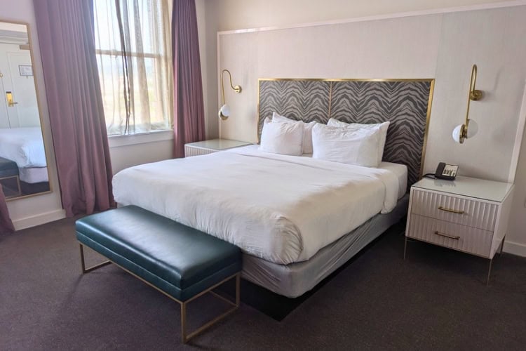 The hotel room at The Kelly Birmingham, Tapestry Collection by Hilton. Photo by Keri G