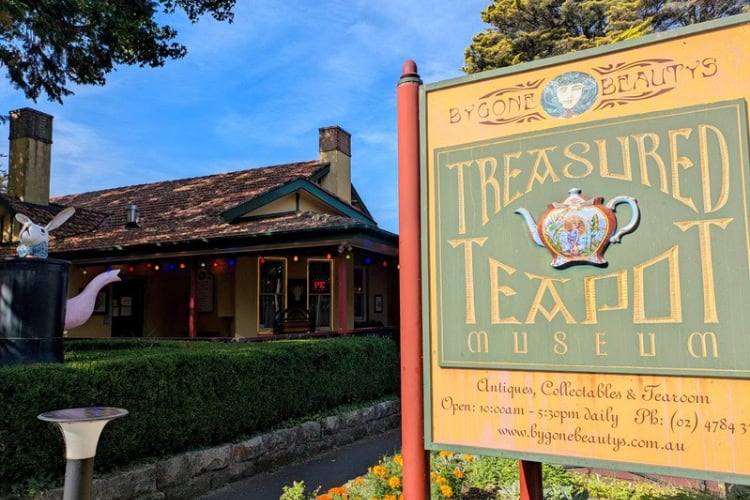 Leuras Teapot Museum is perhaps one of the quirkiest yet most delectable museums around Sydney. Photo by Ayan A