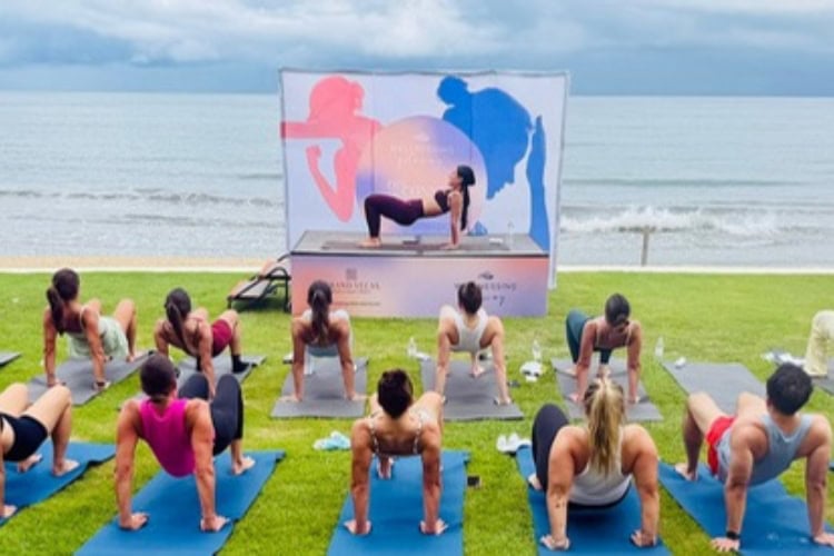 Pilates class overlooking the Pacific Ocean. Photo by Jill Weinlein