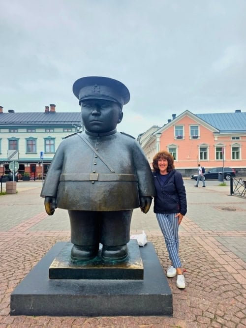 Policeman Statue in the Marketplace. Photo by Irene Middleman Thomas