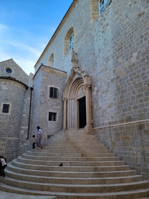 Stone staircase leading to the entrance of the Dominican Monastery in Dubrovnik. Photo by Eric D. Goodman