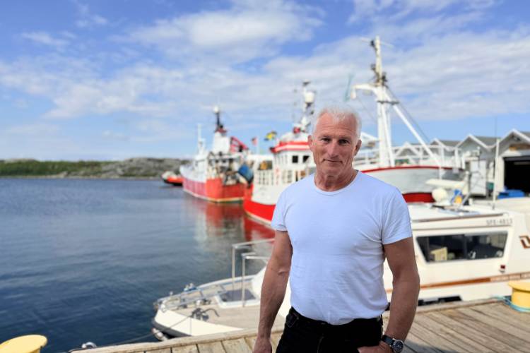 Hakan Karlsten welcomes guests to Kajkanten, an apartment hotel in right along the fishing port. Photo by Janna Graber