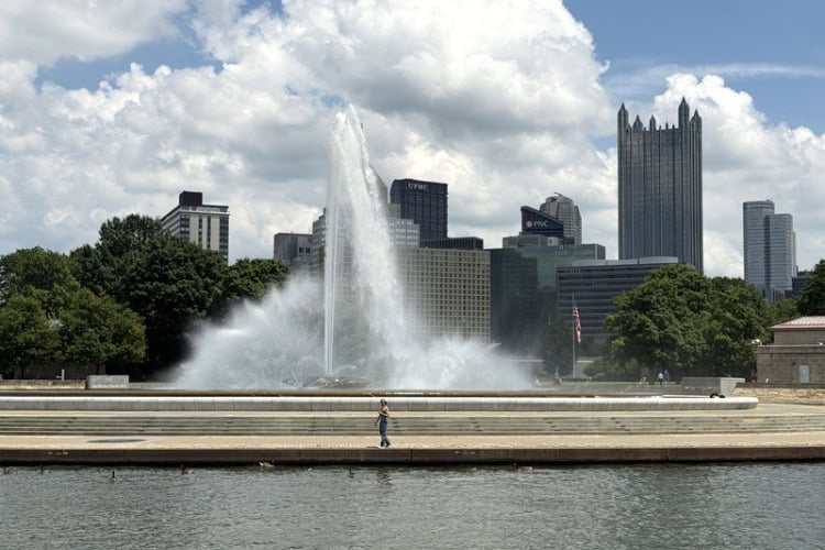 Point State Park fountain. Photo by Debbie Stone