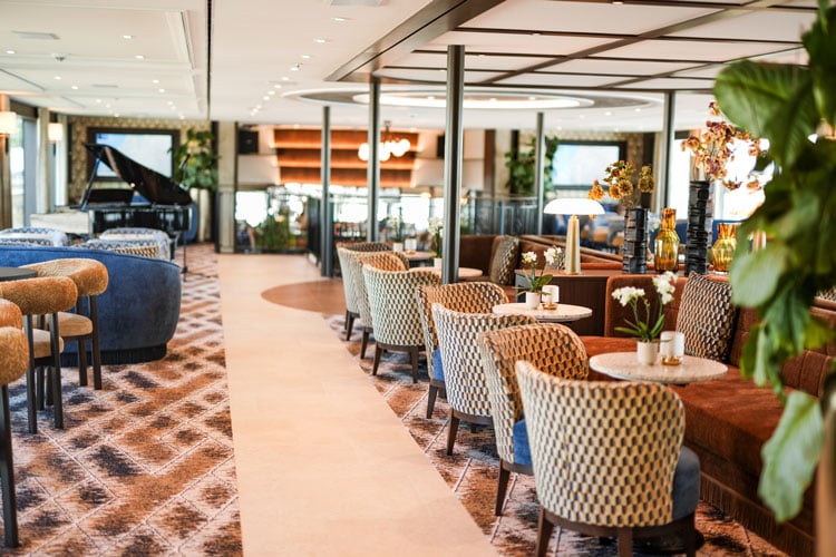 The lounge aboard the Riviera Resplendence. Photo by Riviera Travel