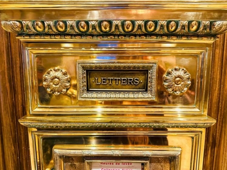 A vintage mailbox at Fairmont Le Château Frontenac has attracted flocks of tourists after a World War II-era letter was discovered stuck in the mail chute. The letter and mailbox inspired a scene in a popular Korean drama. After the episode aired, fans arrived in droves. Photo by Sherry Spitsnaugle