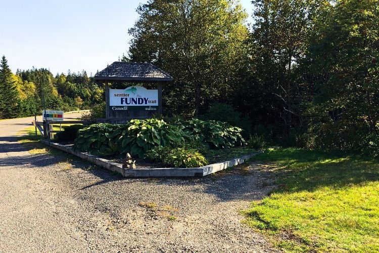 Bay of Fundy trail entrance