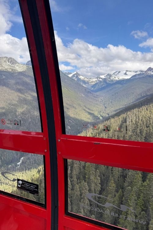 Whistlers Peak 2 Peak Gondola views