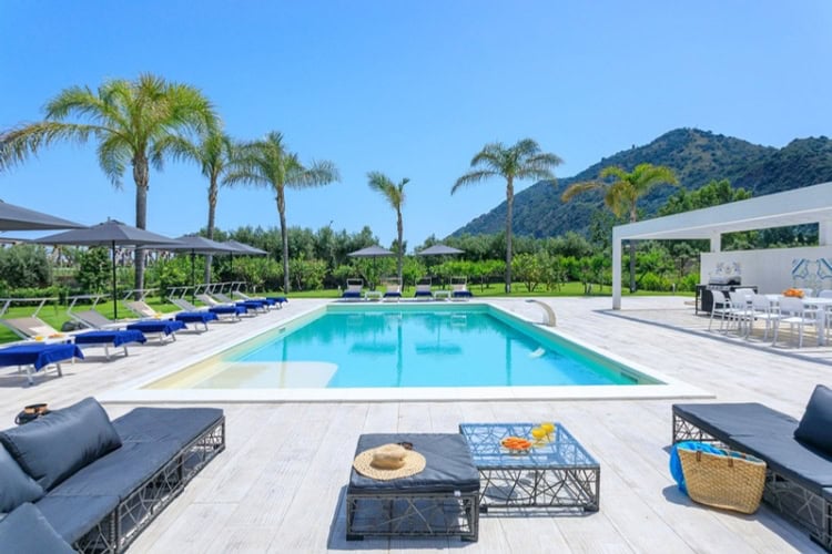 Pool at Palmita Villa, Sicily. Photo courtesy of VillaTravellers.com