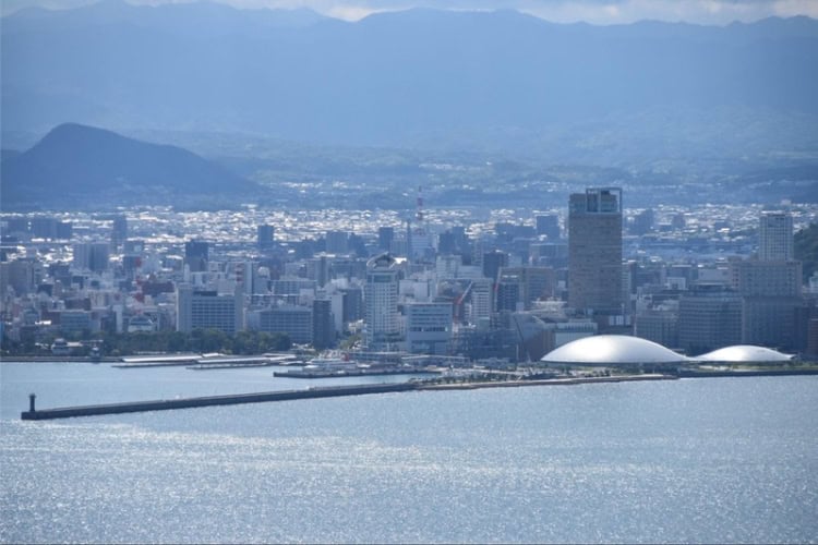 Takamatsu City seen from one of the islands in the Seto Inland Sea. Photo by Masayoshi Sakamoto