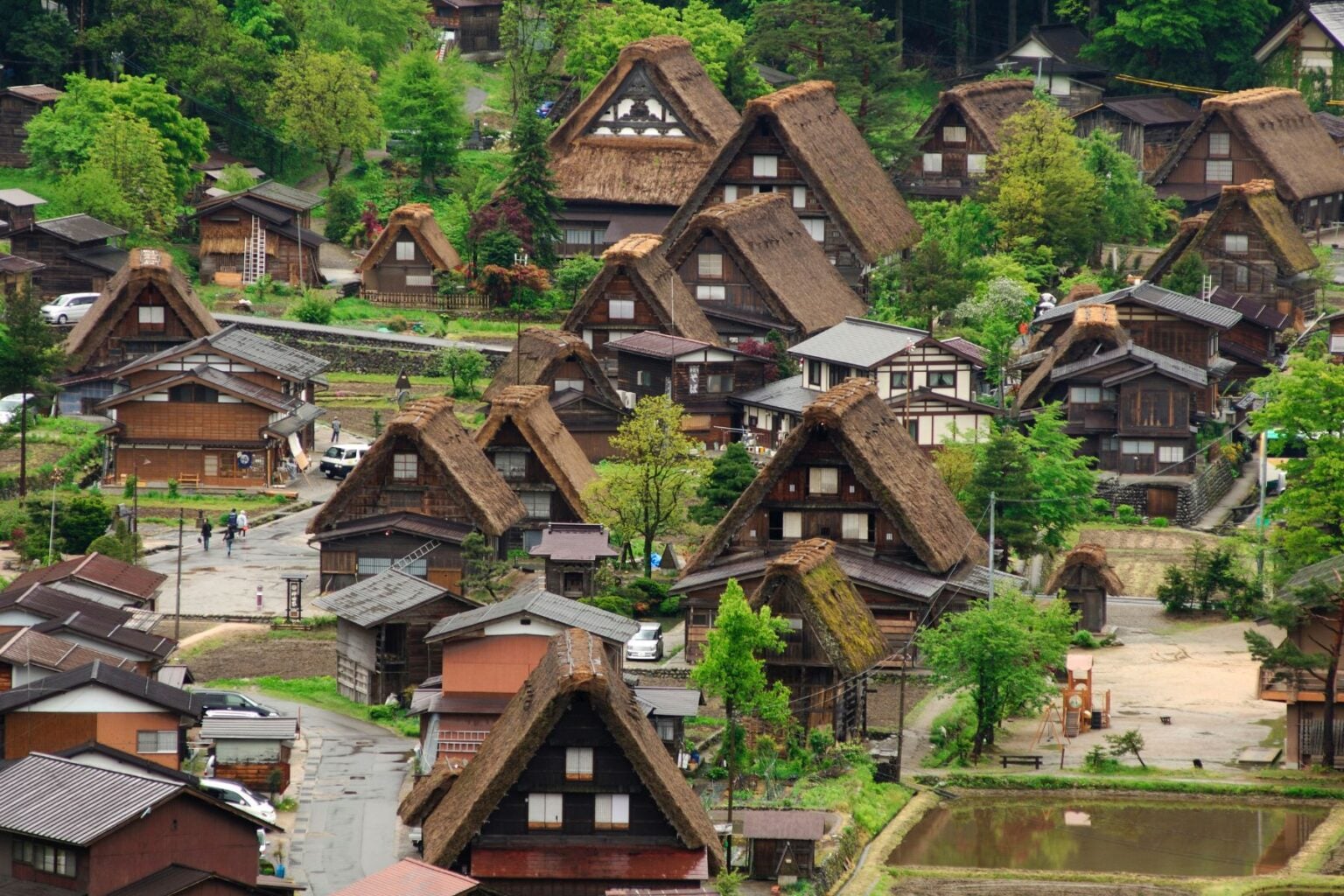 Shirakawa-go is a Living World Heritage Site. Image by gyro from Getty Images via Canva